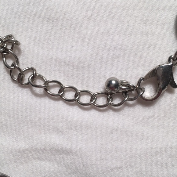 Colorful Necklace - Picture 2 of 3